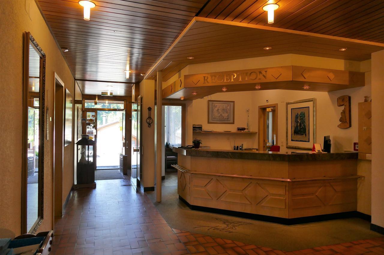 Hotel Adler ซิกริซวิล ภายนอก รูปภาพ